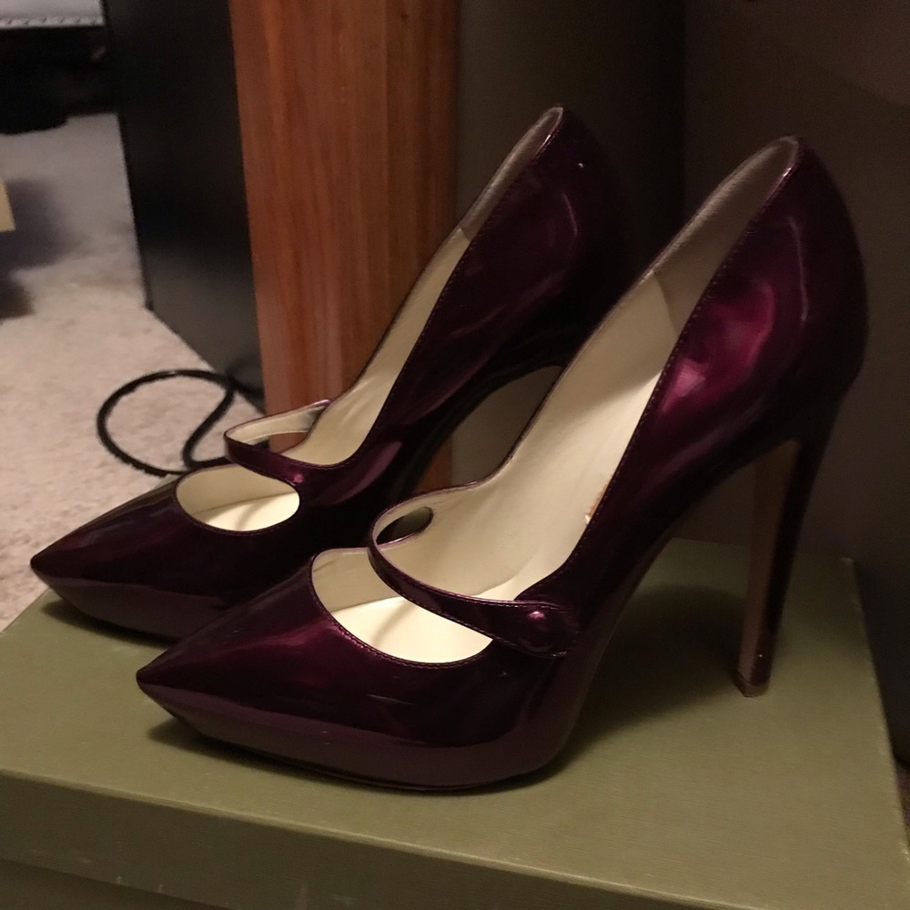 Rupert Sanderson Mary Jane Pump (Size 8.5 or 9)